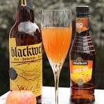 Apple Cider Rum Punch is a perfect cocktail for the fall| www.tastyoasis.net
